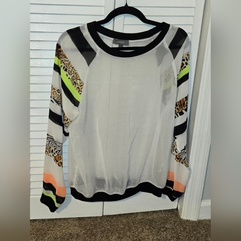 Umgee Graphic Sleeve Sheer Top | Boho Chic | Size S NWOT